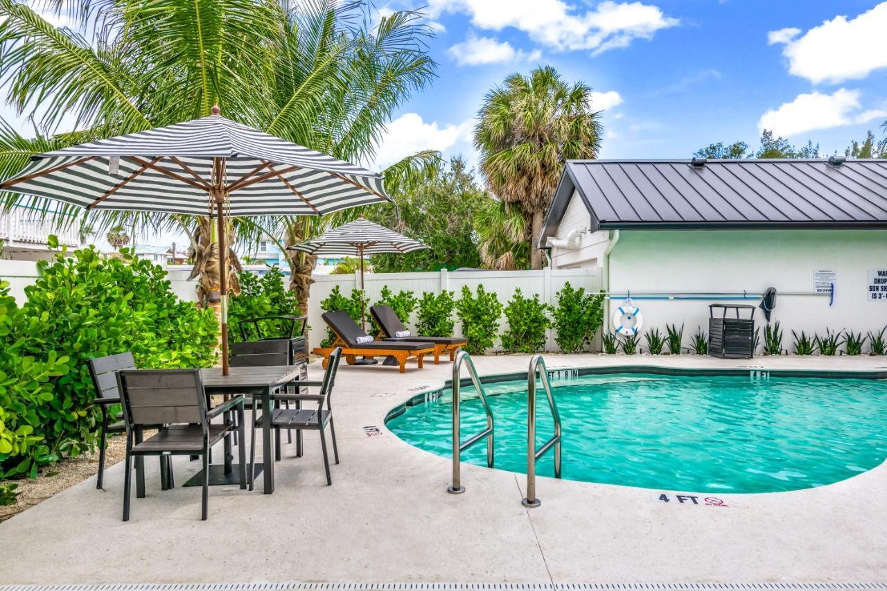 The Retreat At Anna Maria Island Inn Bradenton Beach Εξωτερικό φωτογραφία
